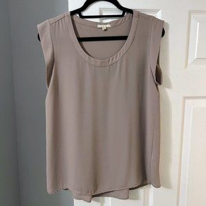 Great, neutral work blouse Pleione